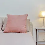 Charme E Style: Splendid Apartment With 2 Bedrooms