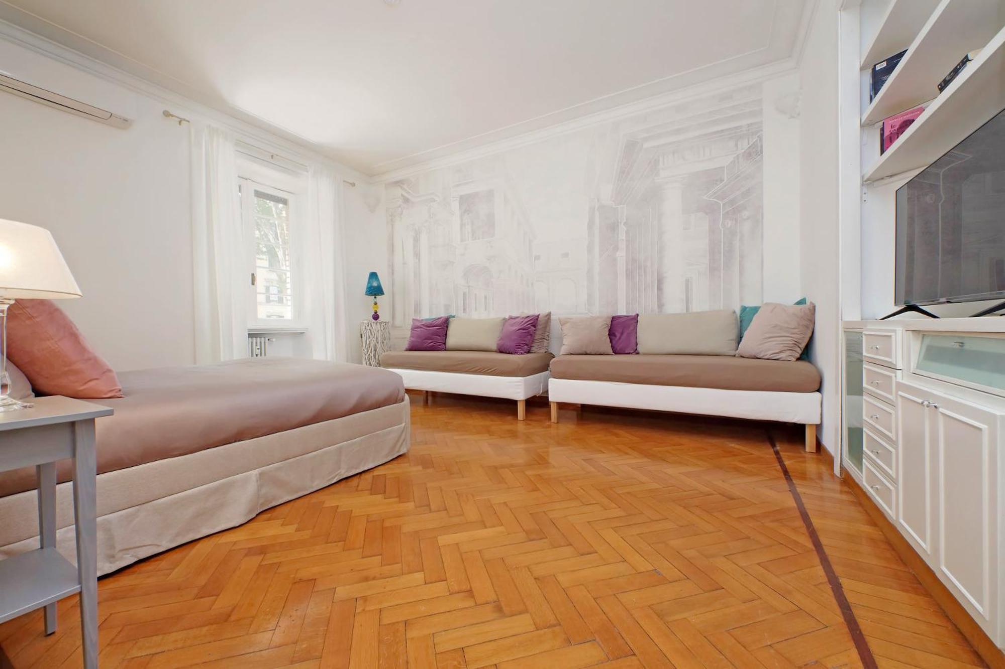 Charme E Style: Splendid With 2 Bedrooms Apartment *