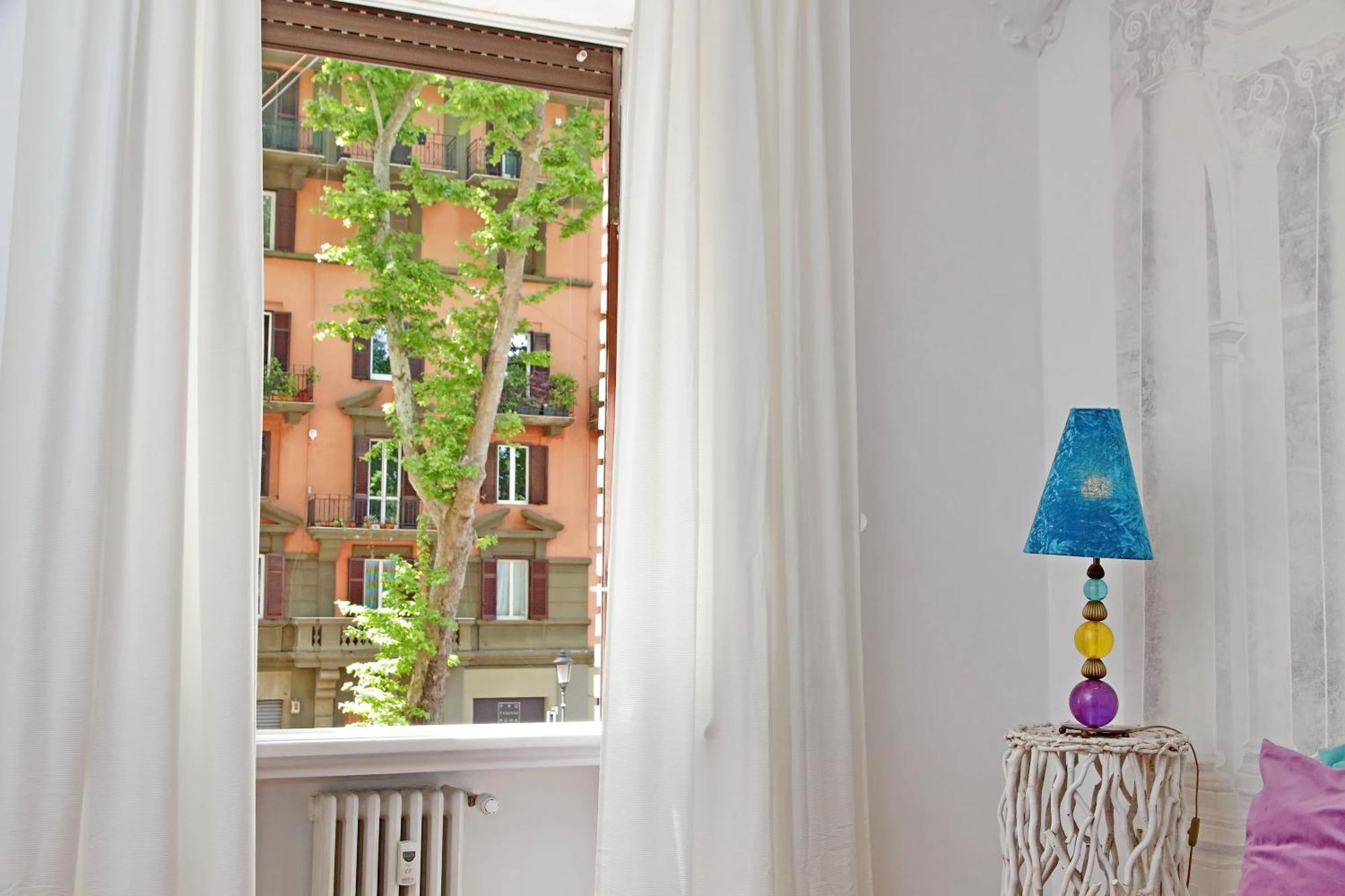 Apartment Charme E Style: Splendid With 2 Bedrooms Rom
